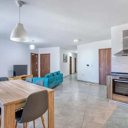 Appartement Bright Sea-side Living In St Pauls Bay