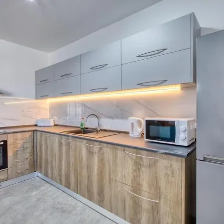 Lejlighed Bright Sea-side Living In St Pauls Bay *