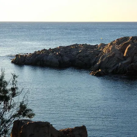Bright Sea-side Living In St Pauls Bay * St. Paul's Bay